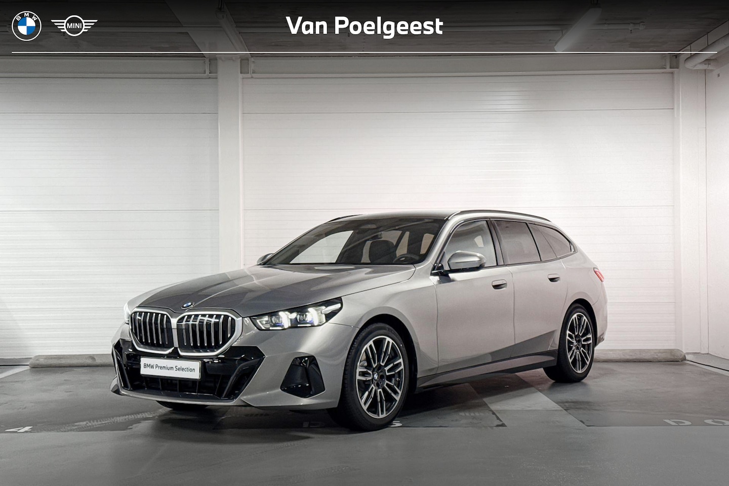 BMW 5-serie Touring - 520i | M-Sport | Comfort Pack | Travel Pack | Panoramadak | Stoelventilatie | Harman/Kardo - AutoWereld.nl