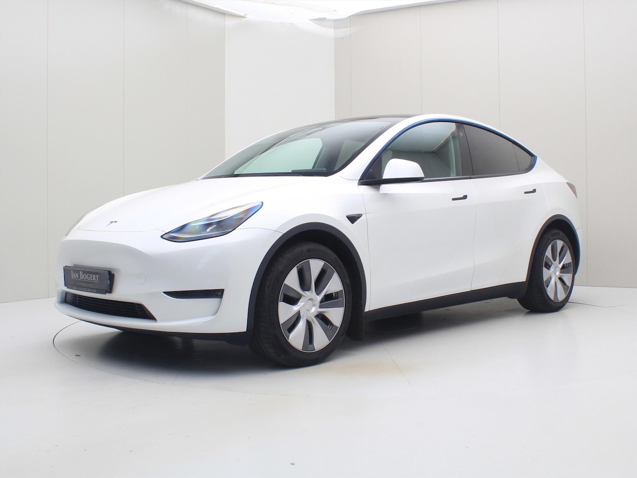 Tesla Model Y - Long Range AWD 75kWh 351pk 94.5% SoH [ TREKHAAK+AMD RYZEN+ ENHANCED AUTOPILOT+19 INCH+PREM - AutoWereld.nl