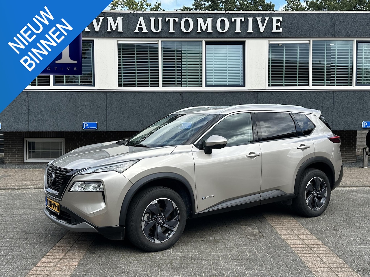 Nissan X-Trail - 1.5 e-4orce N-Connecta 4WD 7p. 7 PERSOONS| ACHTERBANK VERWARMD| STOEL + STUURVERWARMING| 3 - AutoWereld.nl