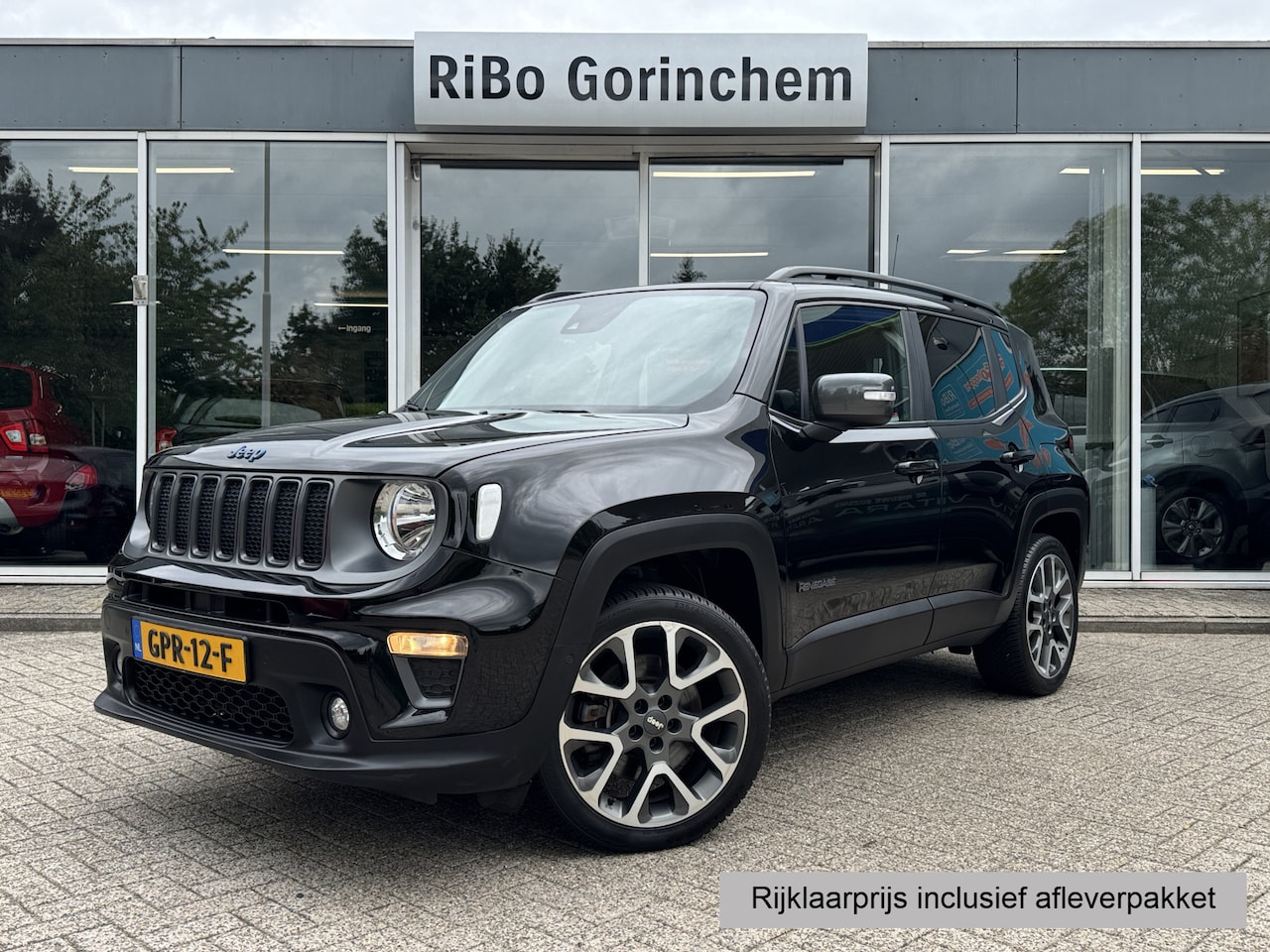 Jeep Renegade - 4xe 240 Plug-in Hybrid Electric S * Achteruitrijcamera * LED * - AutoWereld.nl