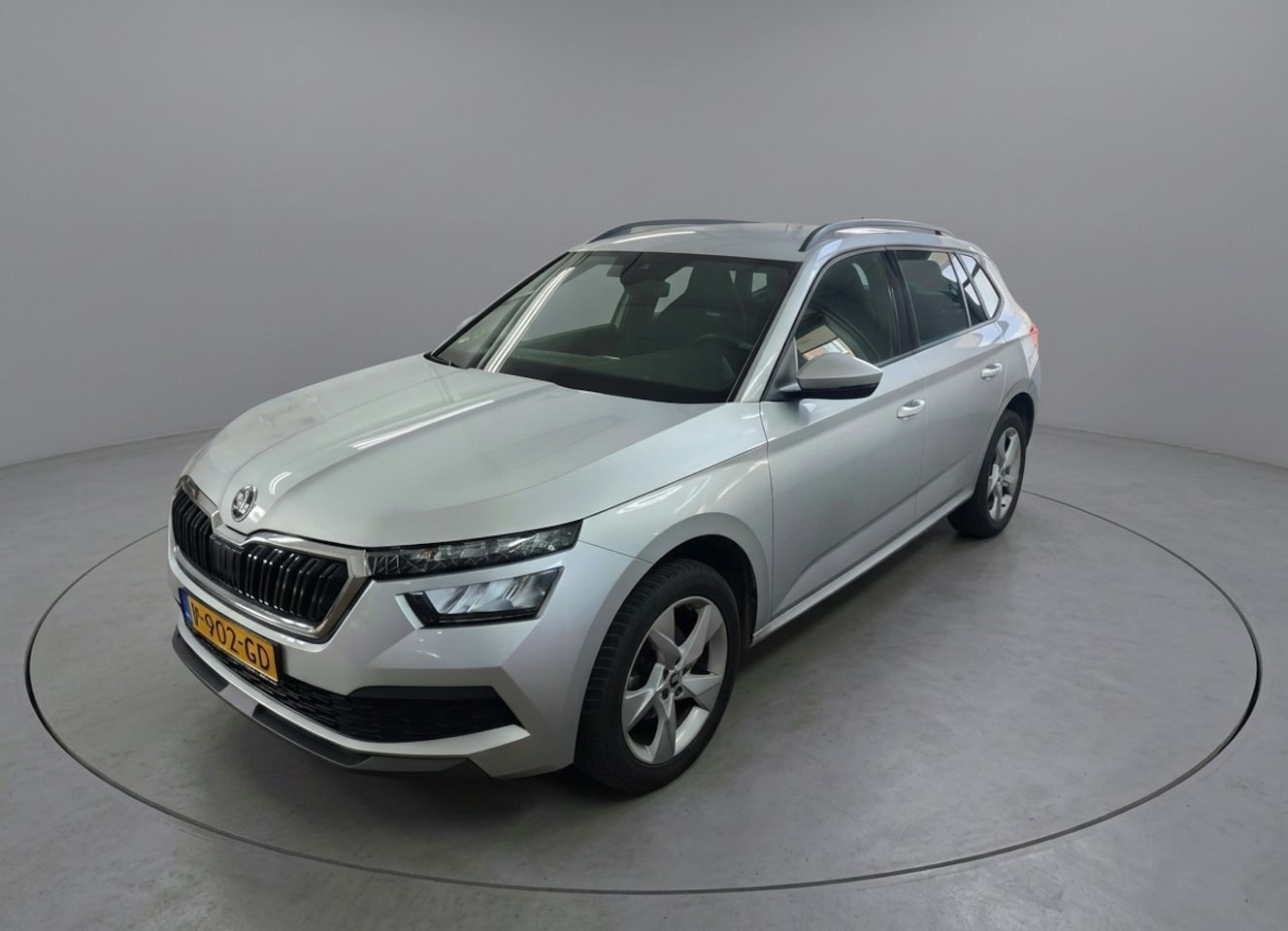 Skoda Kamiq - 1.0 TSI Sport Business 1.0 TSI Sport Business, Trekhaak, Clima, PDC, 2e eig, NAP - AutoWereld.nl