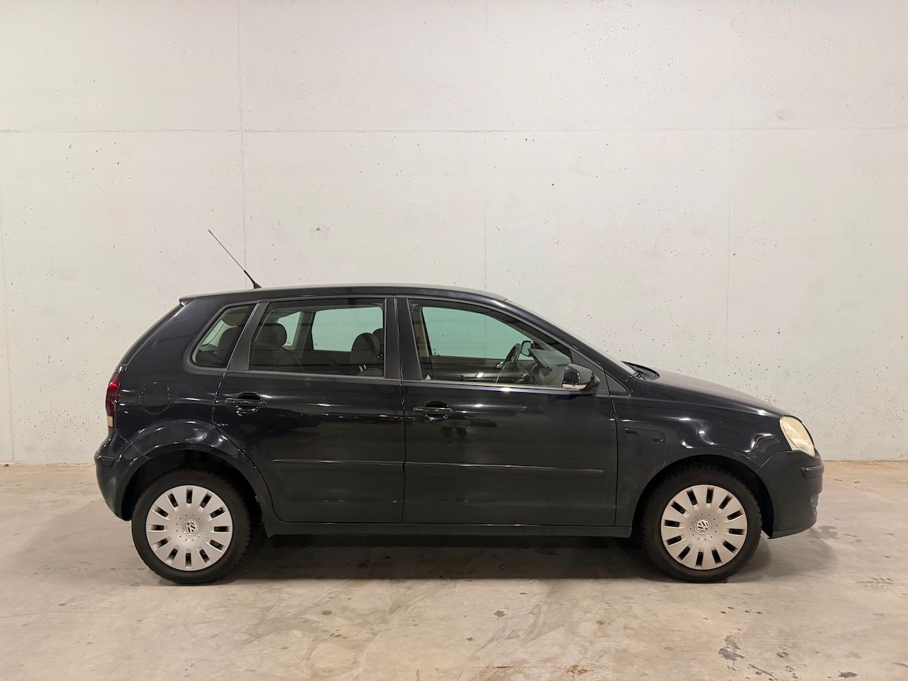 Volkswagen Polo - 1.4-16V Comfortline 5drs. Airco APK t/m 2027 NAP - AutoWereld.nl