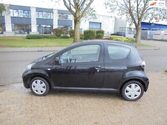 Toyota Aygo - 1.0-12V Access