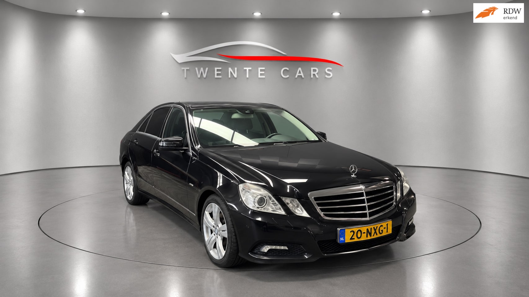 Mercedes-Benz E-klasse - 200 CGI | Navi | Xenon | PDC | Clima | - AutoWereld.nl