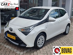 Toyota Aygo - 1.0 VVT-I X-PLAY Carplay/Android Auto | Parkeercamera | NAP