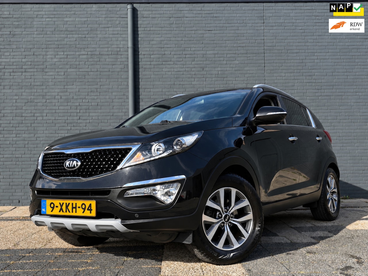 Kia Sportage - 1.6 GDI BusinessPlusLine | Pano | Navi | Camera | Trekhaak - AutoWereld.nl