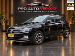 Volkswagen Polo - 1.0 TSI Comfortline Business carplay_Camera_Cruise_Led