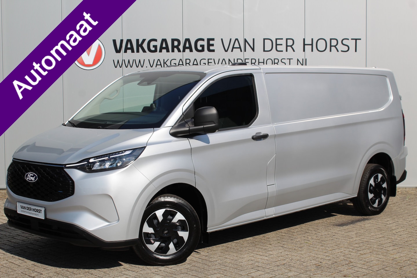 Ford Transit Custom - E-Transit 340 L2H1 Trend 71 kWh ELEKTRISCH ! Apple Carplay, Camera, Cruise Control, Metall - AutoWereld.nl