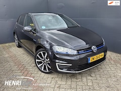 Volkswagen Golf - 1.4 TSI GTE SOH 83% Trekhaak / Navi / Clima / Cruise / Carplay / PDC