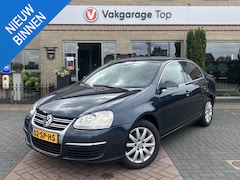 Volkswagen Jetta - 2.0 FSI Comfortline | Trekhaak | PDC | Navi