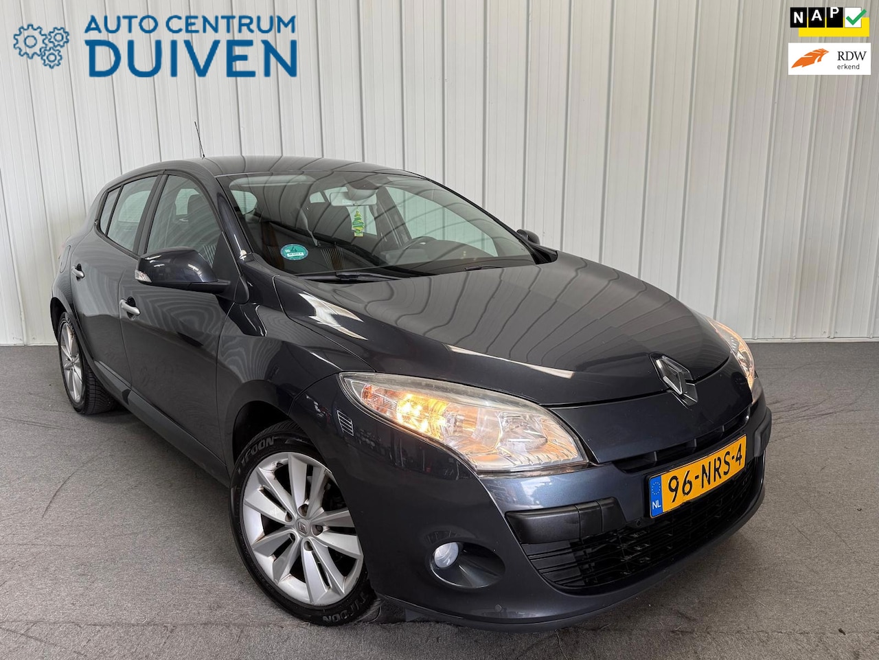 Renault Mégane - 1.4 TCE | Nieuw Dis. Ketting| Airco | Navi | Trekhaak - AutoWereld.nl