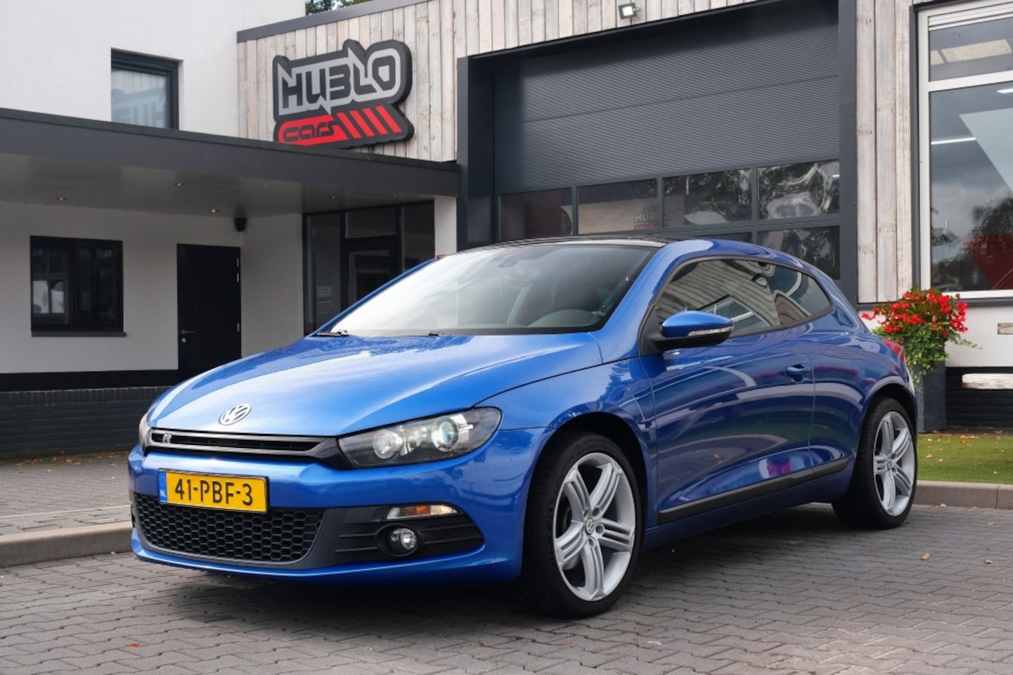 Volkswagen Scirocco - 2.0 TSI R-Line 211Pk. Panoramadak - AutoWereld.nl