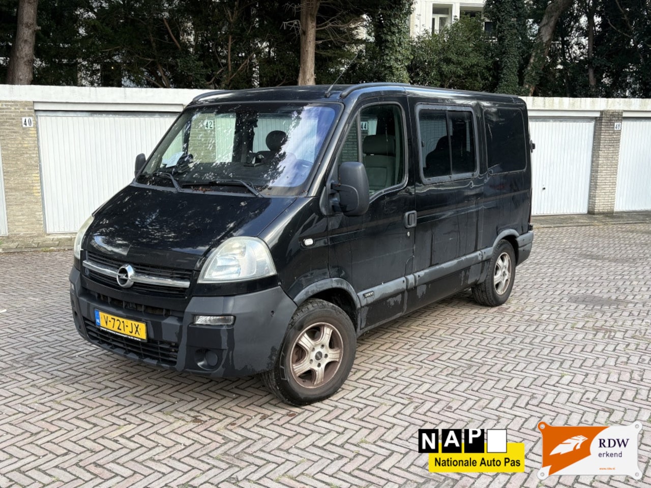 Opel Movano - 2.5 CDTI L1H1 DC / INVALIDE AUTO / RIJDT SUPER - AutoWereld.nl