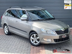 Skoda Fabia Combi - 1.2 TSI Elegance Trekhaak | Pdc | Cruise | Climate Control | Elektr Pakket