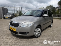 Skoda Roomster - 1.4-16V Navigator TREKHAAK (BJ 2008 )