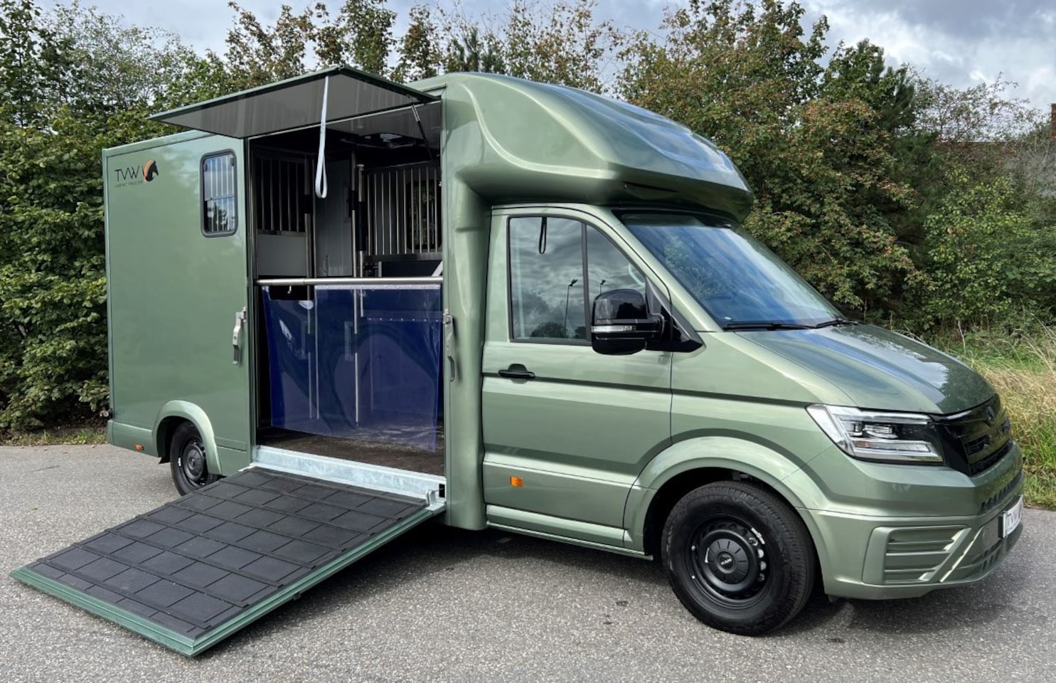 MAN TGE - 4.160 Paardenwagen / Horsetruck / Veewagen 3880 KG N2 - AutoWereld.nl