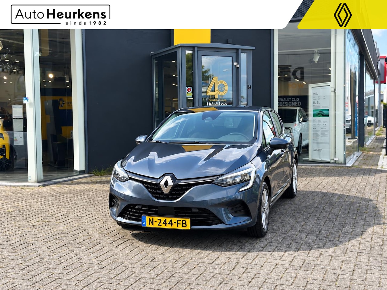 Renault Clio - TCe 90 Zen l Origineel NL l 1e-Eigenaar l NAP - AutoWereld.nl