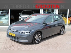 Volkswagen Golf - 1.4 eHybrid Style//Navi//Carplay//Trekhaak