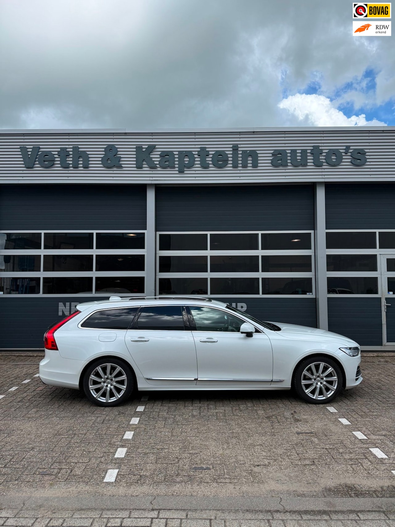 Volvo V90 - 2.0 T8 AWD - AutoWereld.nl