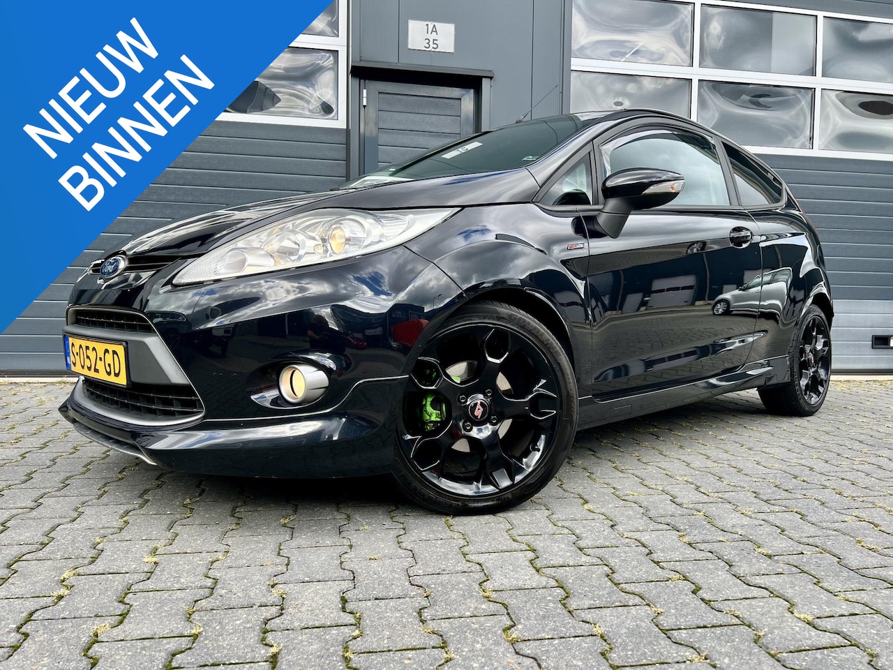 Ford Fiesta - 1.6 METAL *ST-LINE*CRUISE*LEER*135PK*BLACK ON BLACK - AutoWereld.nl