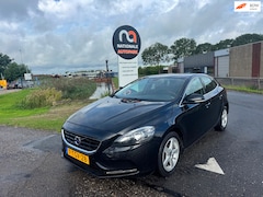 Volvo V40 - | 2013 | 1.6 D2 Summum | Export en Handel