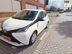 Toyota Aygo - 1.0 VVT-i x-now
