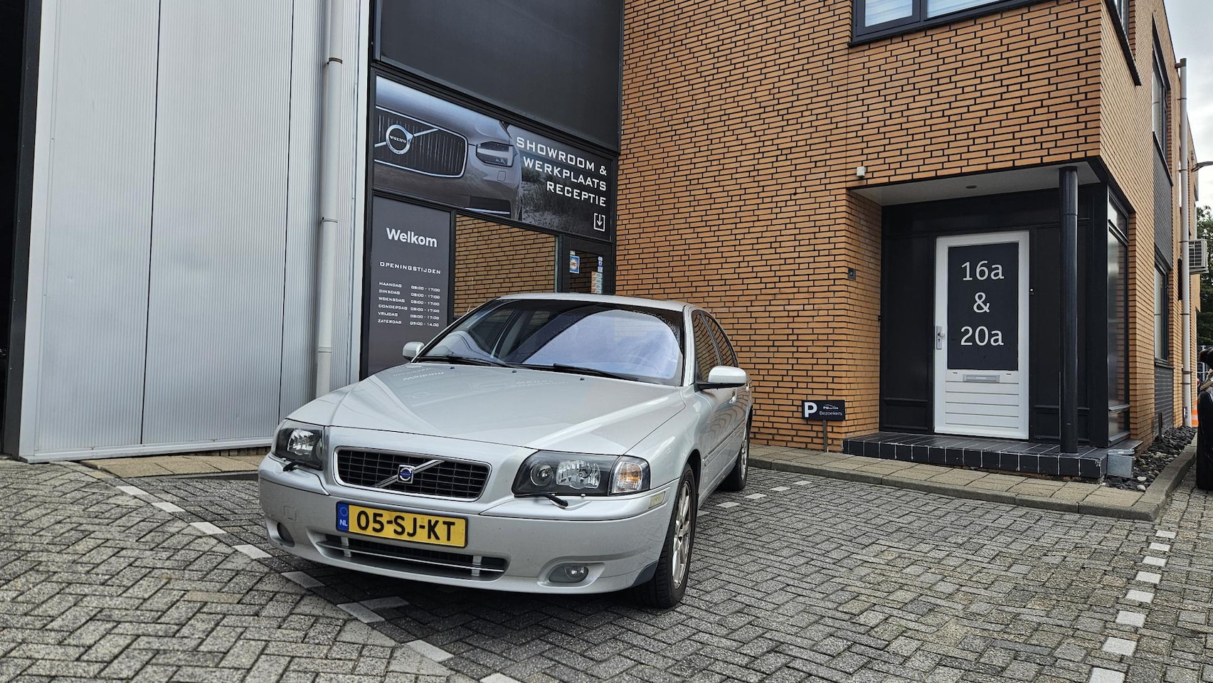Volvo S80 - 2.5T Momentum Graphite 2.5T Momentum Graphite - AutoWereld.nl