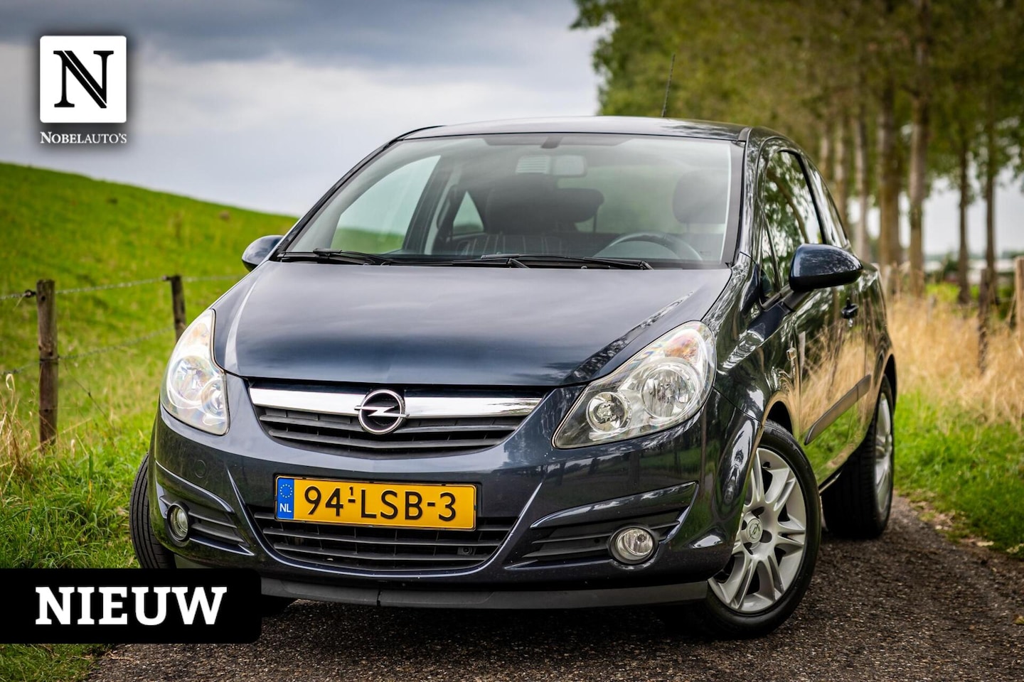 Opel Corsa - 1.2-16V '111' Edition |Nap|LM Velgen|Airco|Cruise - AutoWereld.nl