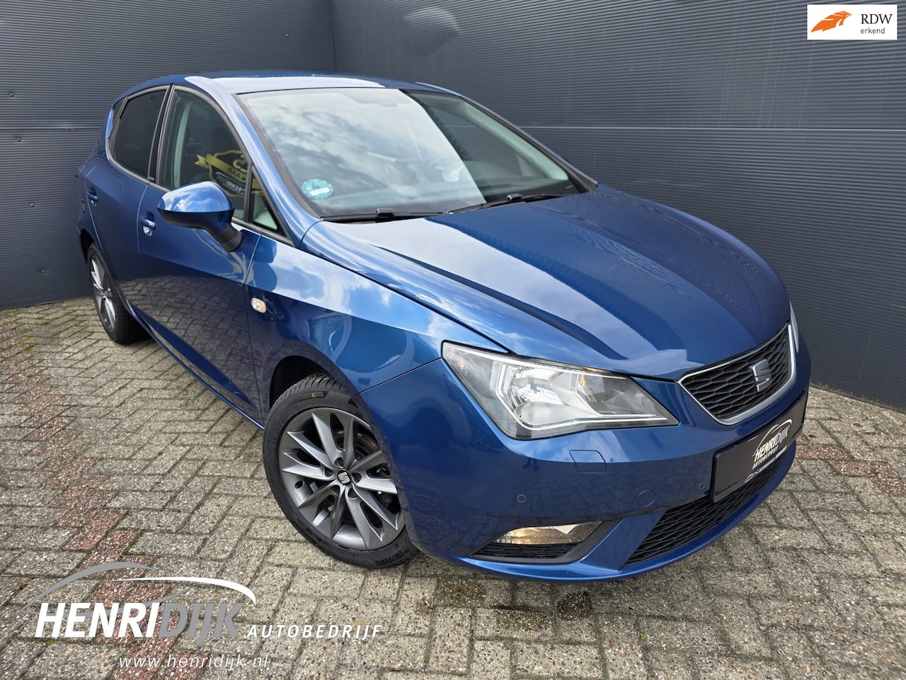 SEAT Ibiza - 1.2 TSI I-TECH Cruise / Navi / Clima / PDC / Stoelverwarming - AutoWereld.nl