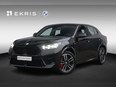 BMW X2 - sDrive18d M Sportpakket Pro 19'' / Harman Kardon / Trekhaak / Parking Assistant