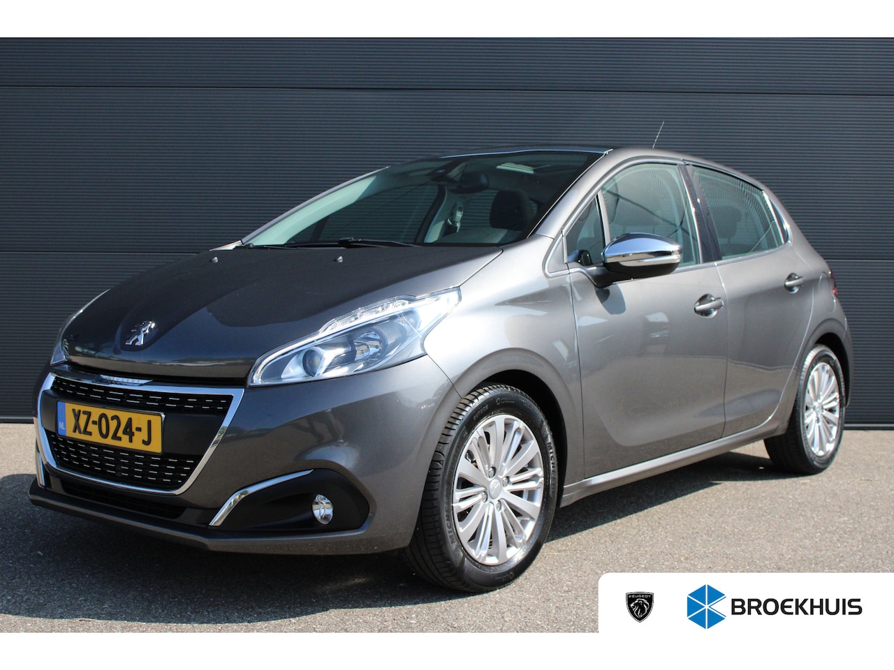 Peugeot 208 - 1.2 PureTech 110pk Allure | Navigatie | Panoramadak | Apple carplay | Bluetooth | NL auto - AutoWereld.nl