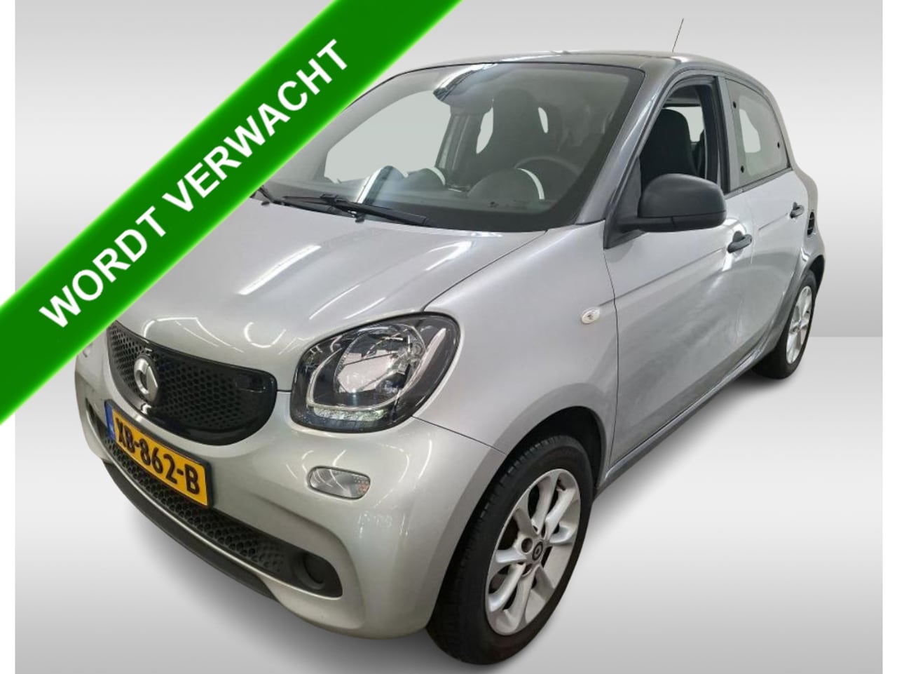 Smart Forfour - 1.0 Business Solution 5drs./ Airco-ecc./ Lm.velgen / Cruise control / Radio multimedia - AutoWereld.nl
