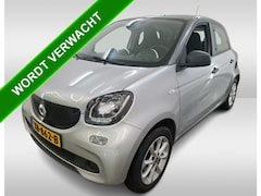 Smart Forfour - 1.0 Business Solution 5drs./ Airco-ecc./ Lm.velgen / Cruise control / Radio multimedia