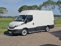 Iveco Daily - 35S14 L2H2 Automaat Euro6 3.5T-Trekhaak 3-Zits Airco/ECC Standkachel 3-Zits Stoelverwarmin
