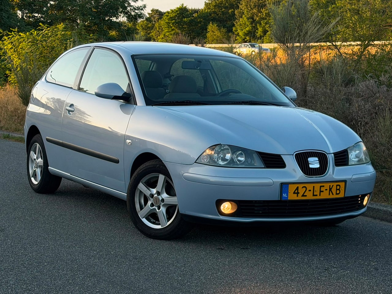 SEAT Ibiza - 1.4-16V Signo Automaat / elect ramen / airco / apk / nwe onderhoudsbeurt - AutoWereld.nl