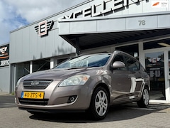 Kia Cee'd Sporty Wagon - 1.6 X-ecutive Automaat