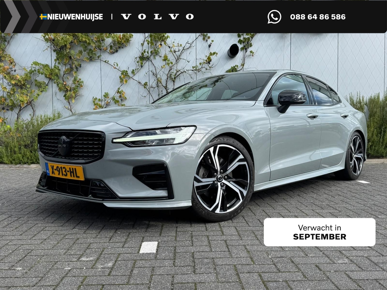 Volvo S60 - 2.0 B4 Plus Dark | Adaptieve Cruise Control | Heico Verlaging | Styling Kit | 19 Inch | Ha - AutoWereld.nl
