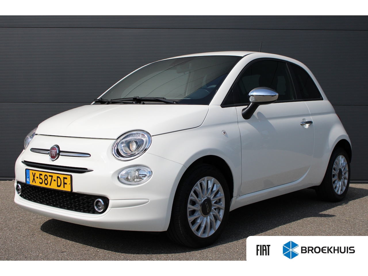 Fiat 500 - 1.0 Hybrid | Navi by app | Parkeersensoren | Lichtmetaal | NL auto | 23.750km | Airconditi - AutoWereld.nl