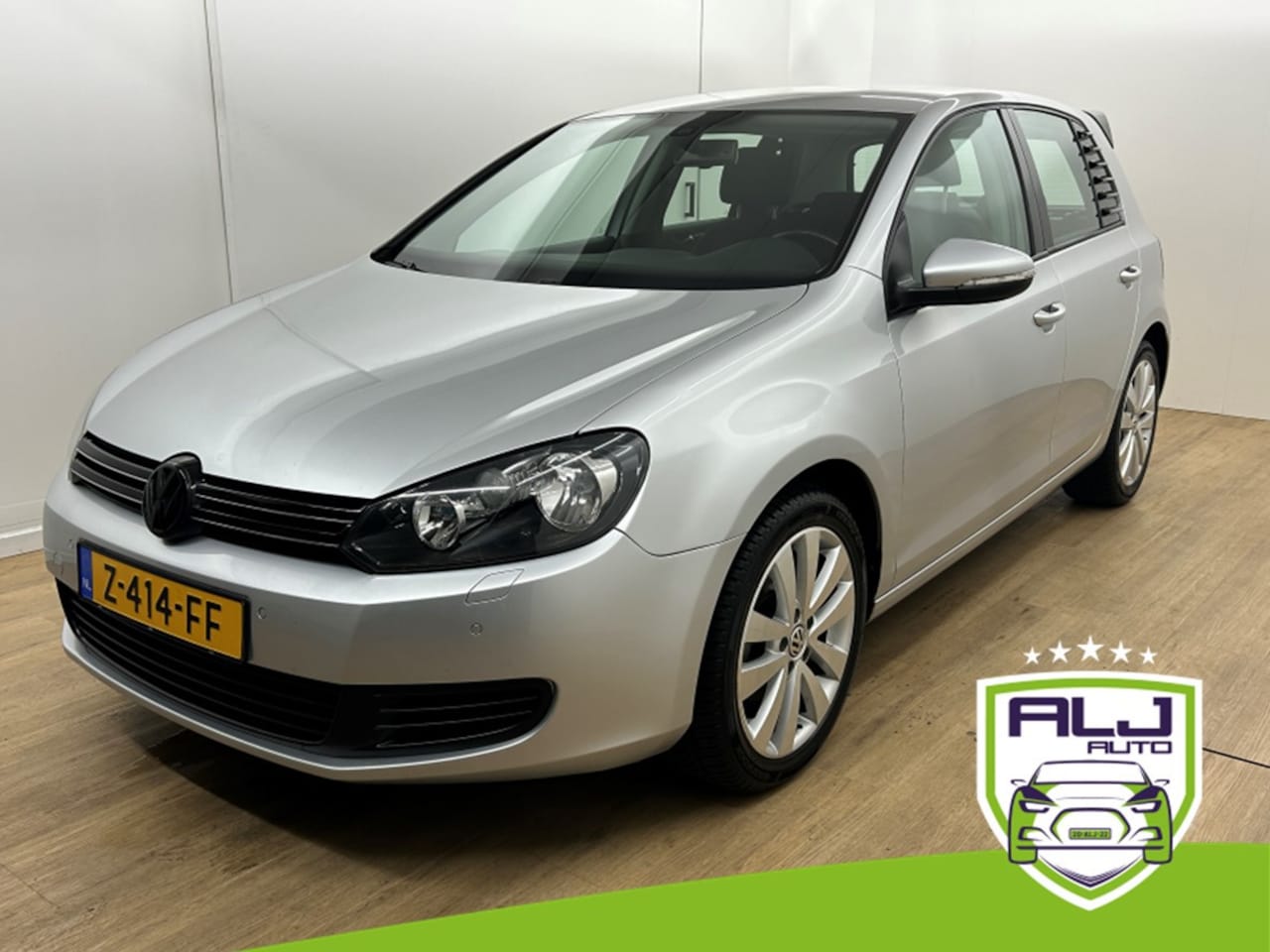 Volkswagen Golf - Occasion 1.2 TSI Highline BlueMotion | Grijs | Tweedehands Volkswagen Golf | Airco | Bluet - AutoWereld.nl