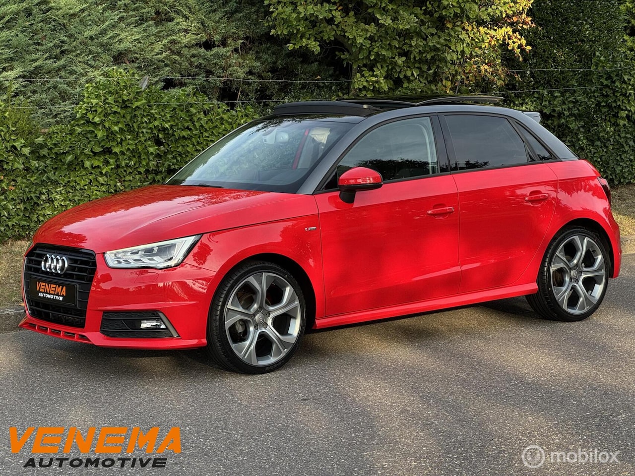 Audi A1 Sportback - S-Line| 1e Eig| Pano| Xenon|18”|Misano Met - AutoWereld.nl