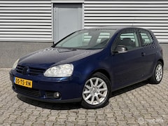 Volkswagen Golf - 1.6 FSI Optive 3 Airco-nieuwe apk,