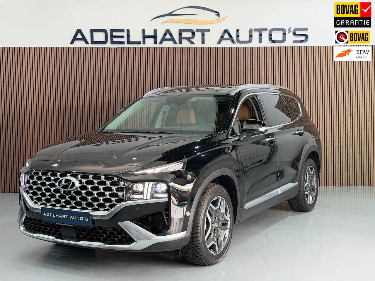 Hyundai Santa Fe - 1.6 T-GDI PHEV Premium Plus Sky 7p. 1.6 T-GDI PHEV Premium Plus Sky 7pers. Full Option - AutoWereld.nl