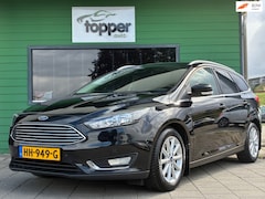 Ford Focus Wagon - 1.0 First Edition|Navigatie|CruiseControl|Trekhaak|Climatronic|Nieuwe APK|PDC|