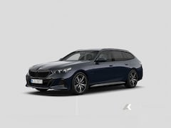 BMW 5-serie Touring - 530 530e xDrive M Sport | Bowers & Wilkins | Driving Ass. + | Head-Up | 360 Camera | Trekh