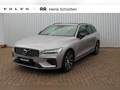 Volvo V60 - T8 Plug-in hybrid AWD Plus Dark | Panoramadak | Trekhaak | Verwarmbare voorstoelen, achter