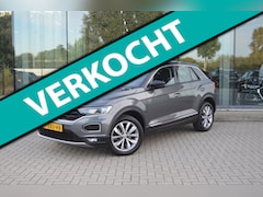 Volkswagen T-Roc - 1.0 TSI | Navigatie | Adaptive cruise controle | Stoelverwarming