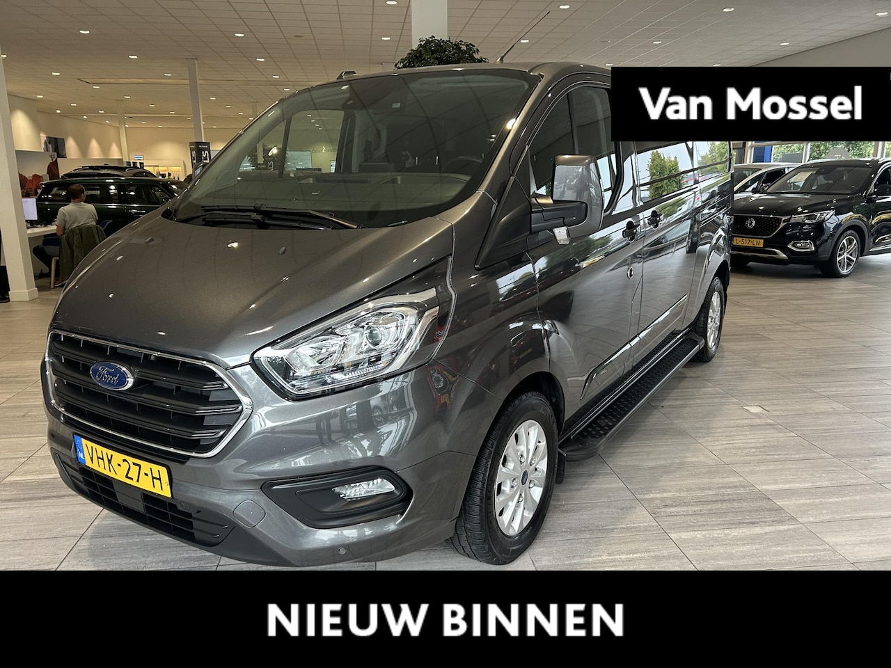 Ford Transit Custom - 300 2.0 TDCI L2H1 Limited DC 300 2.0 TDCI L2H1 Limited DC - AutoWereld.nl