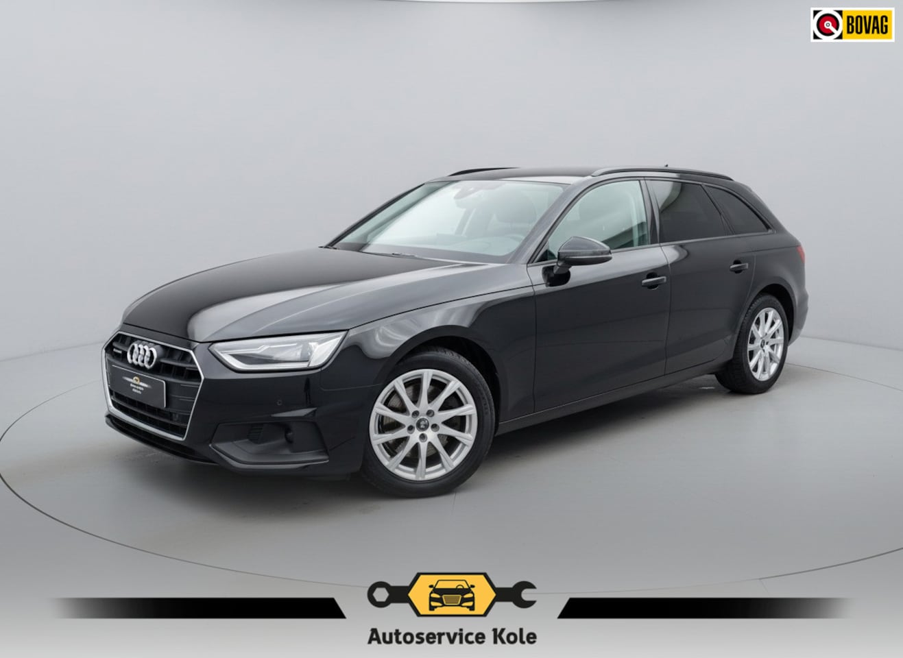 Audi A4 Avant - 35 TFSI * Stoelverwarming * Parkeersensoren * Navigatie * - AutoWereld.nl