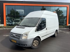 Ford Transit - 300M 2.2 TDCI Ambiente SHD 3 Zits Trekhaak 2800 kg & Opstap Euro 5 export