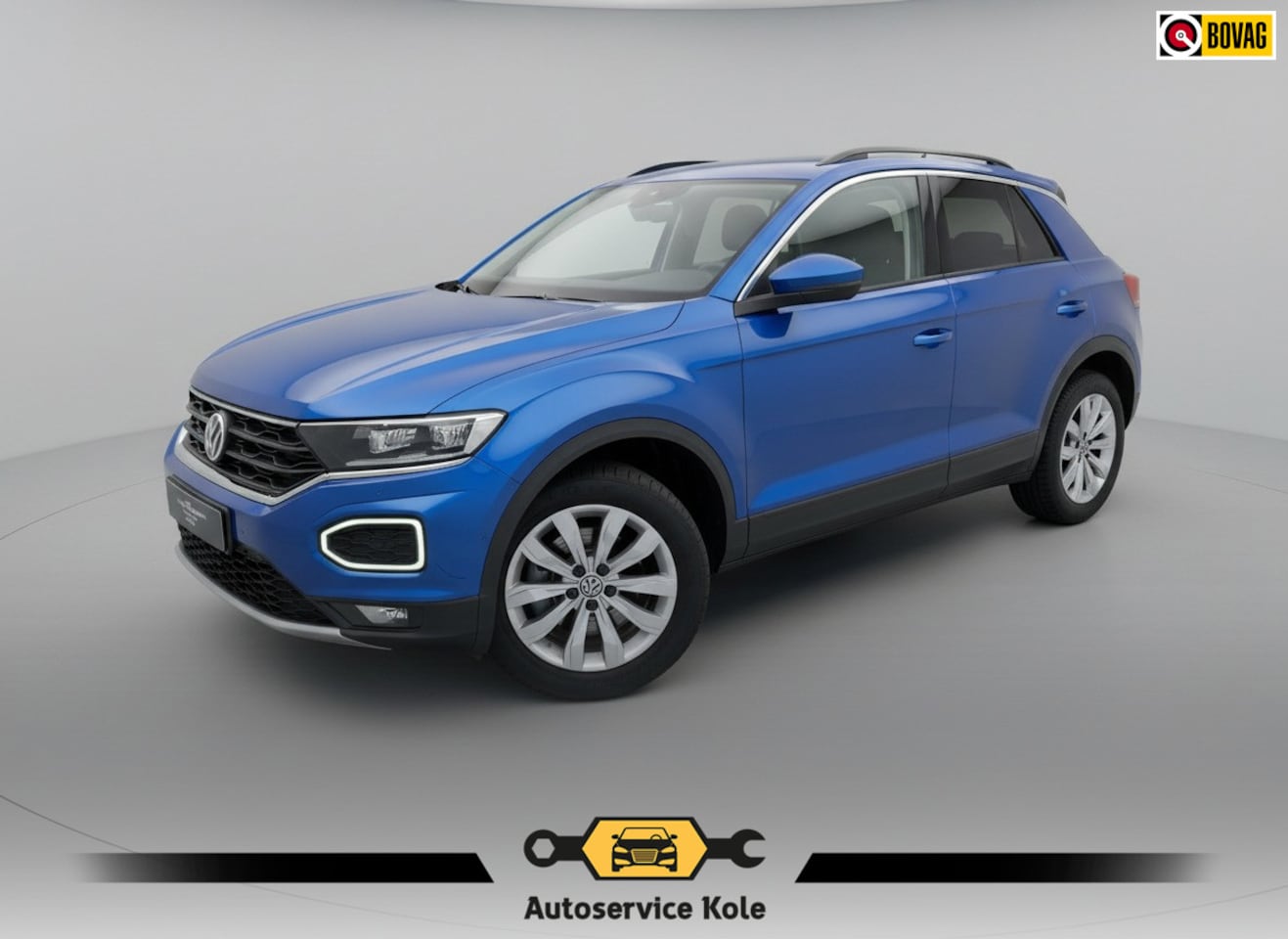 Volkswagen T-Roc - 1.0 TSI Style * Navigatie * Led * Stoelverwarming * Adaptieve Cruise Control * - AutoWereld.nl